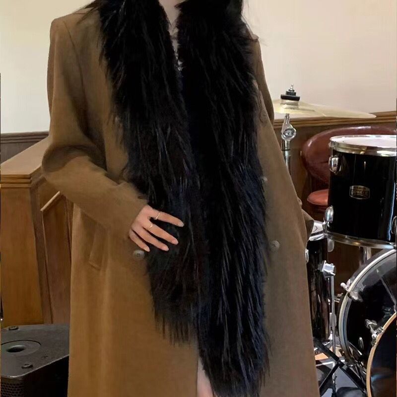 Personalized Hot Girl High-grade Plush Scarf For Women