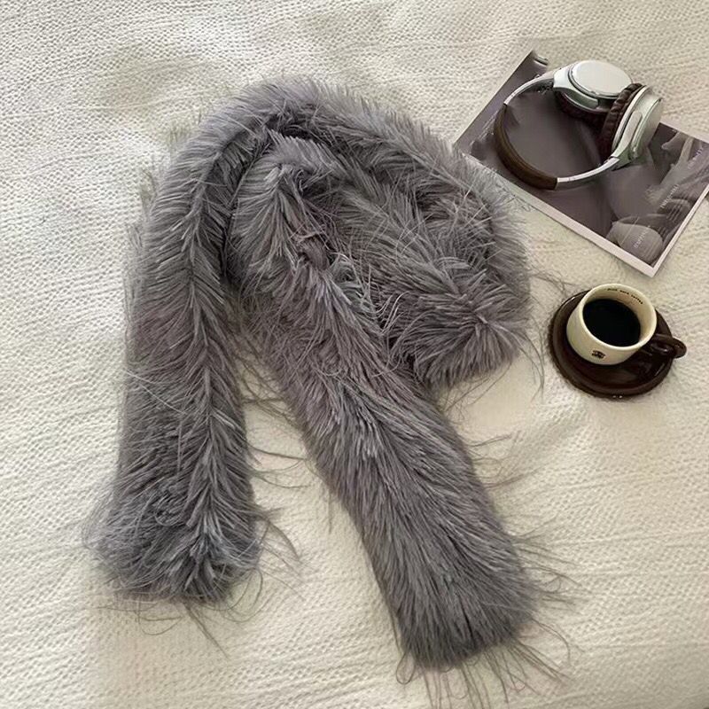 Personalized Hot Girl High-grade Plush Scarf For Women