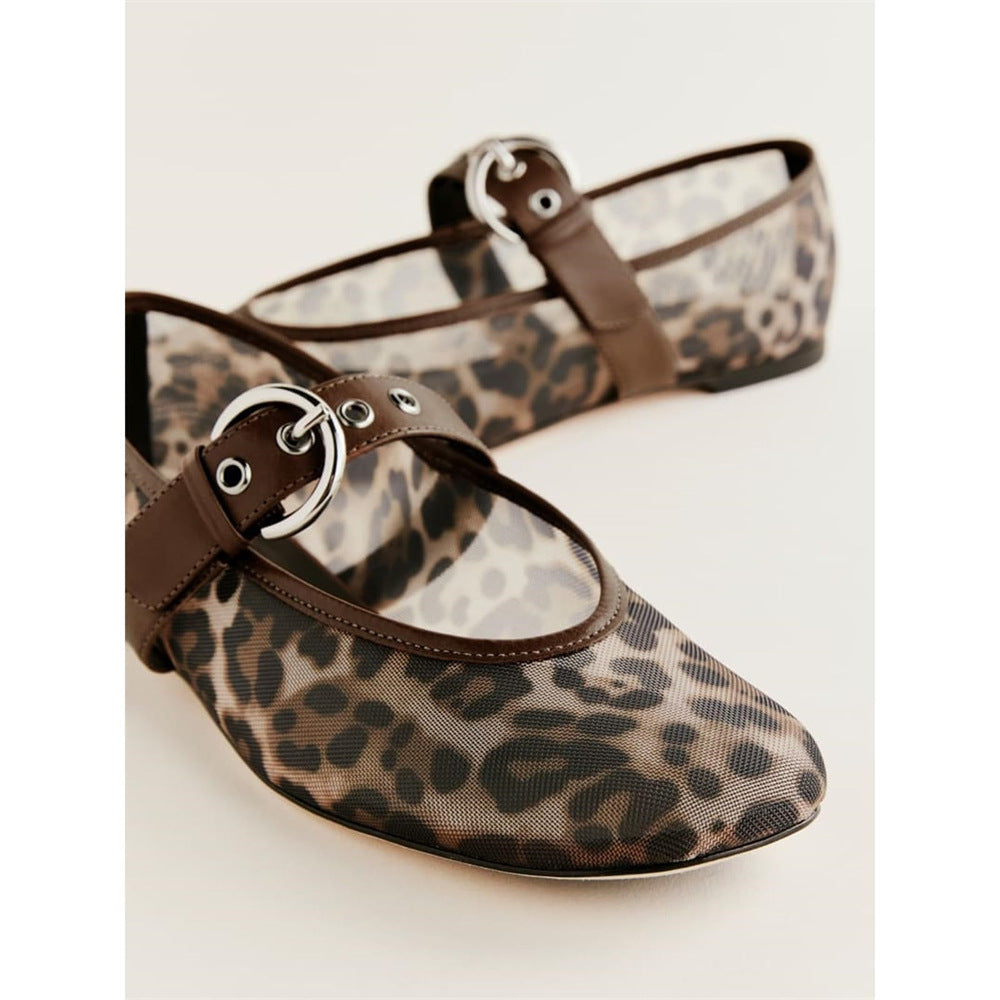 One-strap Flat Breathable Large Size Shoes