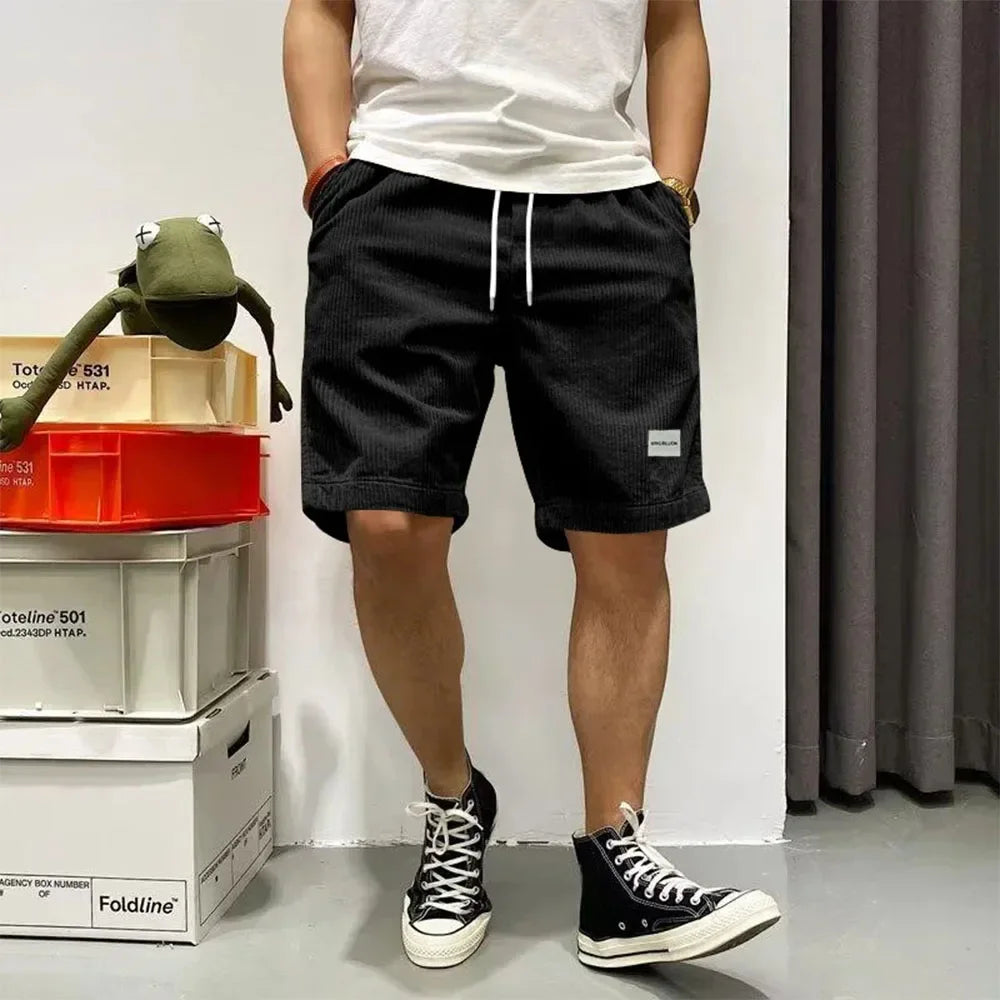 Pantaloncini estivi a coste con elastico in vita