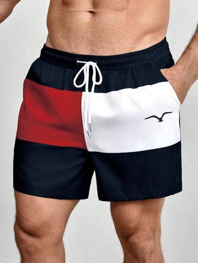 casual Shorts con coulisse e tasche diagonali