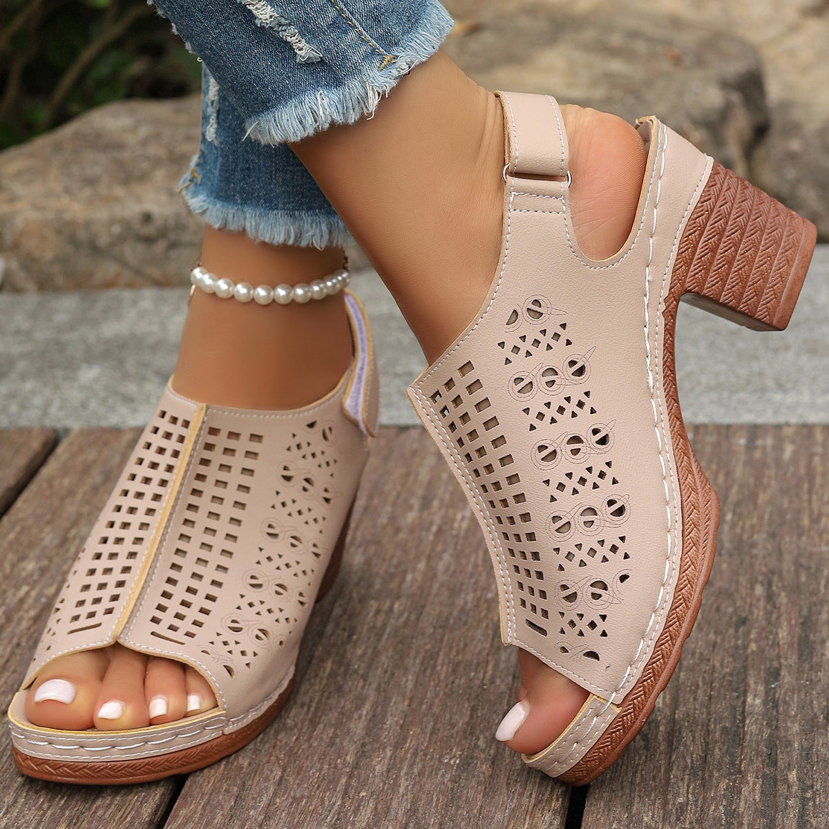 ๐ธ Sandali Donna Retro con Punta Aperta โ Design Traforato Elegante ๐ธ