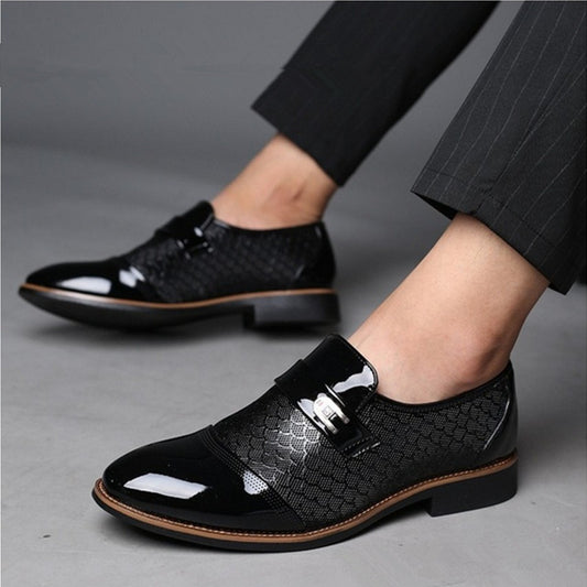Scarpe in pelle Pu goffrata da uomo Men's Casual