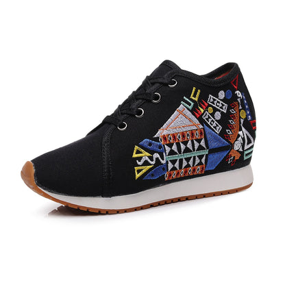 Autumn And Winter Fleece-lined Canvas Embroidered Sneaker