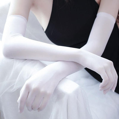 Women's Five-finger Seamless Anti-hook Silk Glove